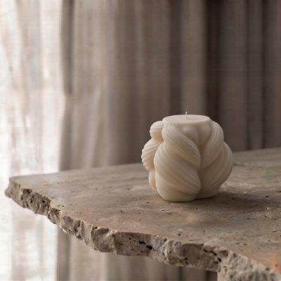 Knot Giant